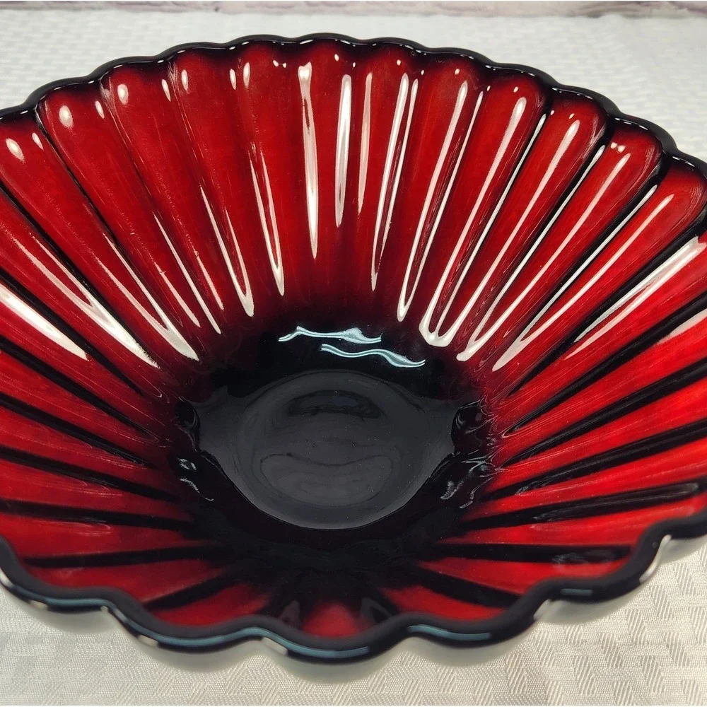 Anchor Hocking Royal Ruby Red Scalloped Serving‎ Bowl Glass 11